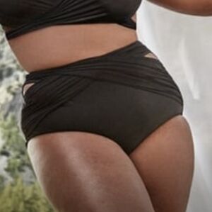 Gabifresh Swimsuits For All Black Wrap Bikini Bottom
